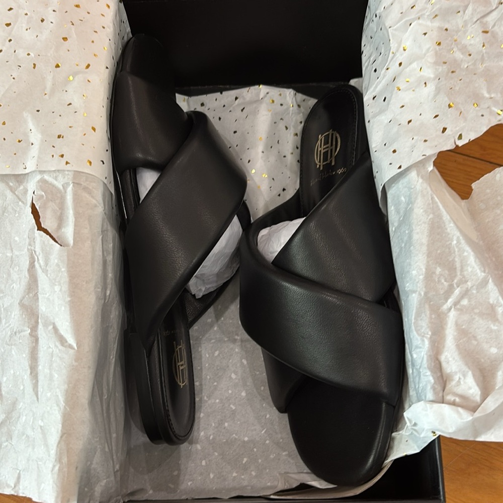 House of Harlow Samman Slide in Black, Size: 7 - Picture 6 of 13